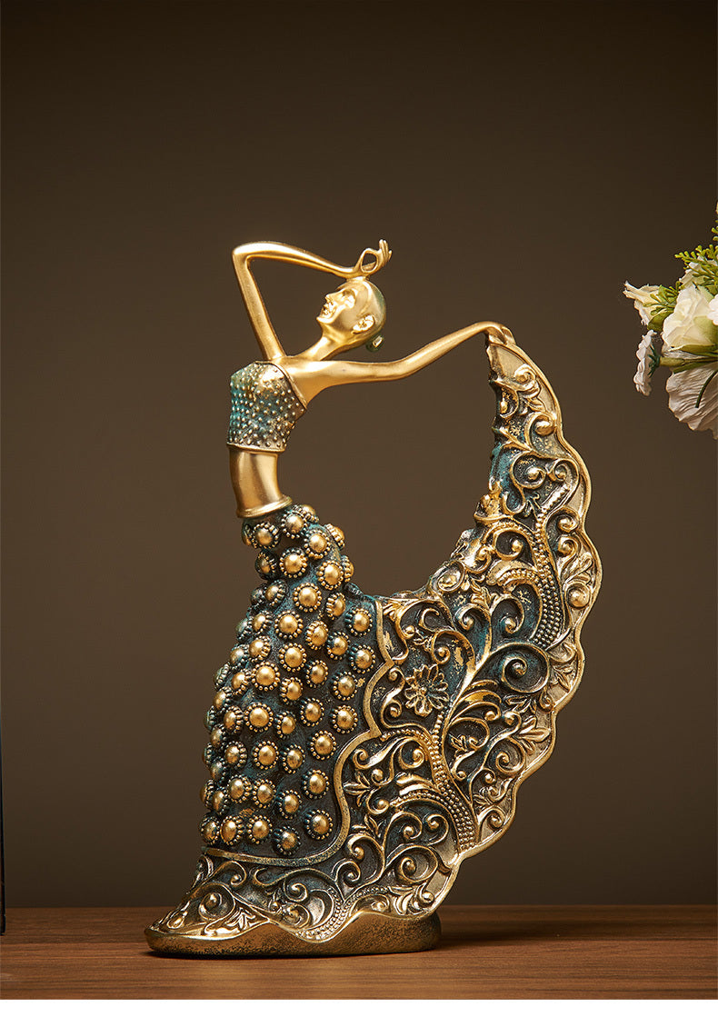 Light Luxury Style Creative Peacock Dancing Girl Artwork Decoration Nordic Desk Resin Decoration Decoration