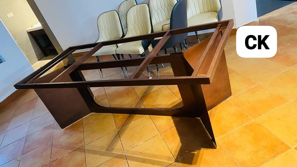 6 Seater Dining Table 72*42*30