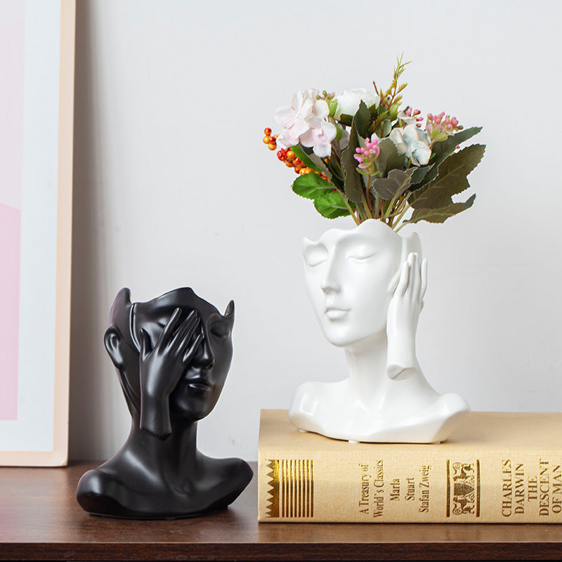 Nordic Ceramic Human Head Abstract Bust Vase