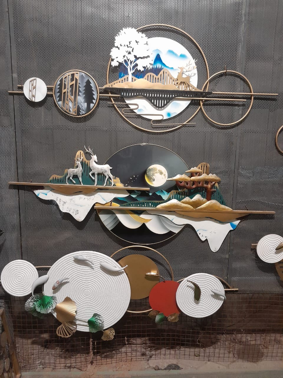 Chic Chat Deer Wall Decor Iron and Steel 67 Inch Length 3 Inch Width 31 Inch Height