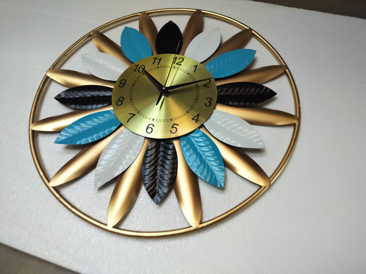 Leaf circle wall clock 20*20