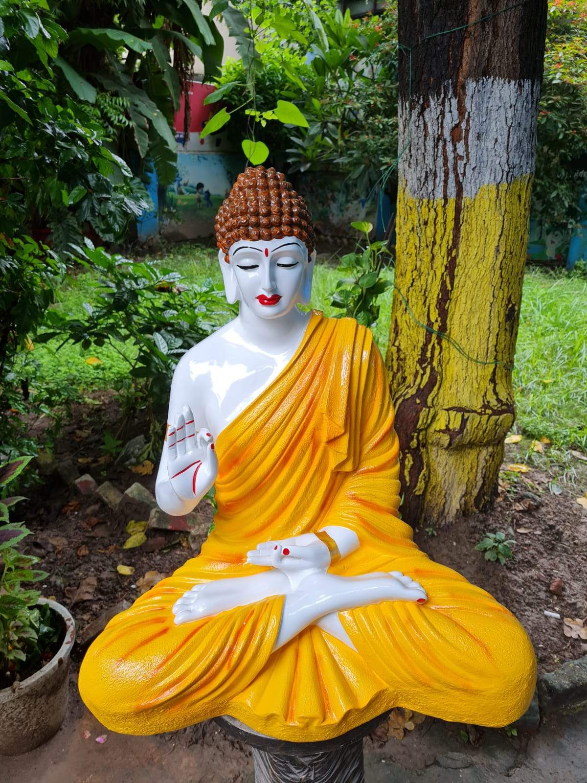 Yellow Polyresin Fiber Buddha Statue 12*24-V Home Decor