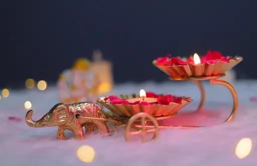 Lotus Urli On Small Elephnat Cart-V Home Decor