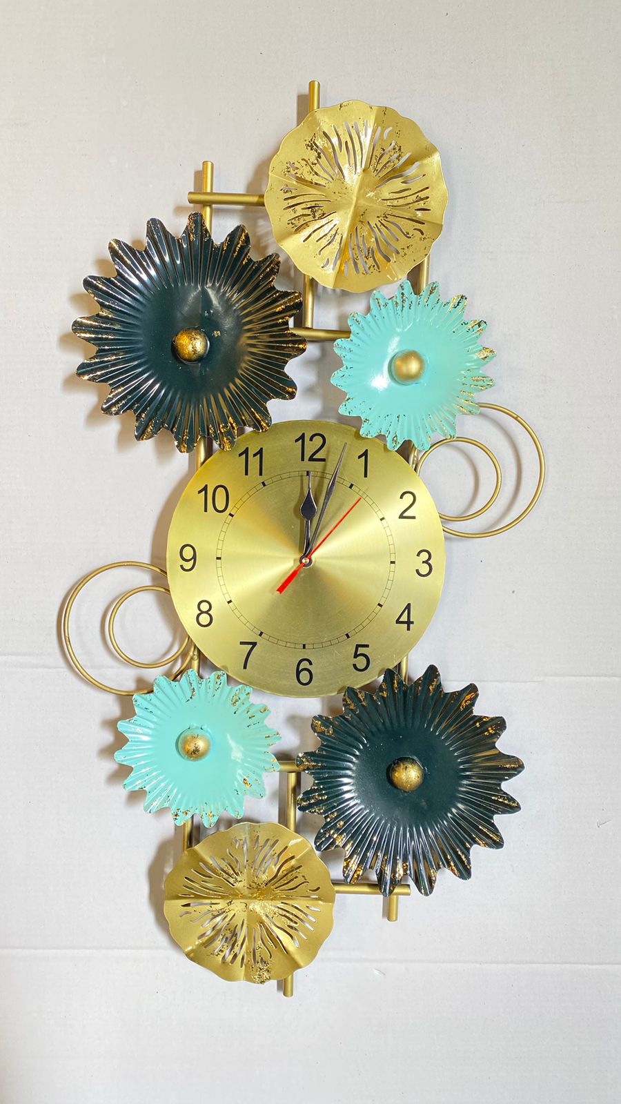 Star Wall Clock 32*15-V Home Decor