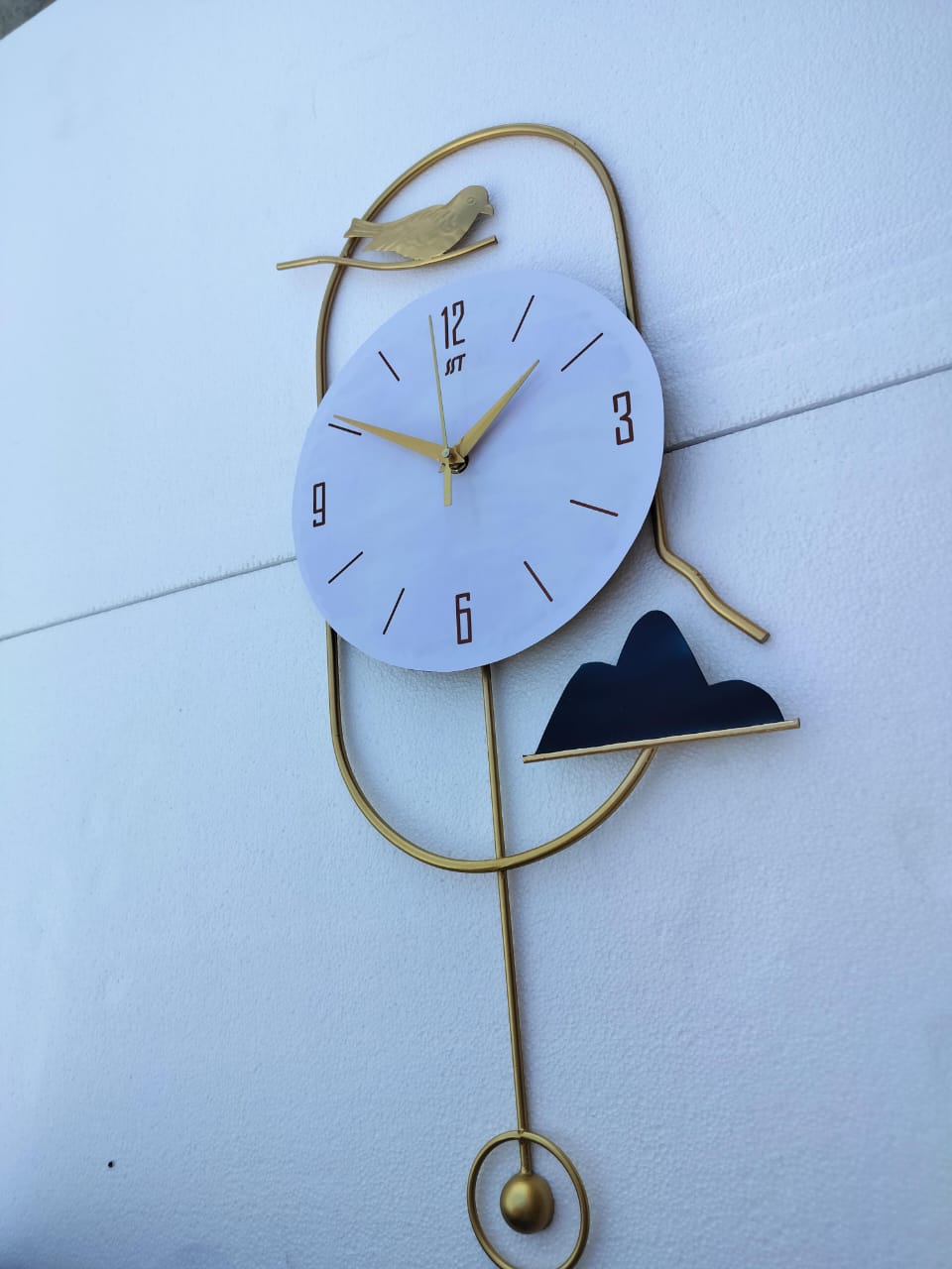 Vertical Pendulum Shape Clock 10*26