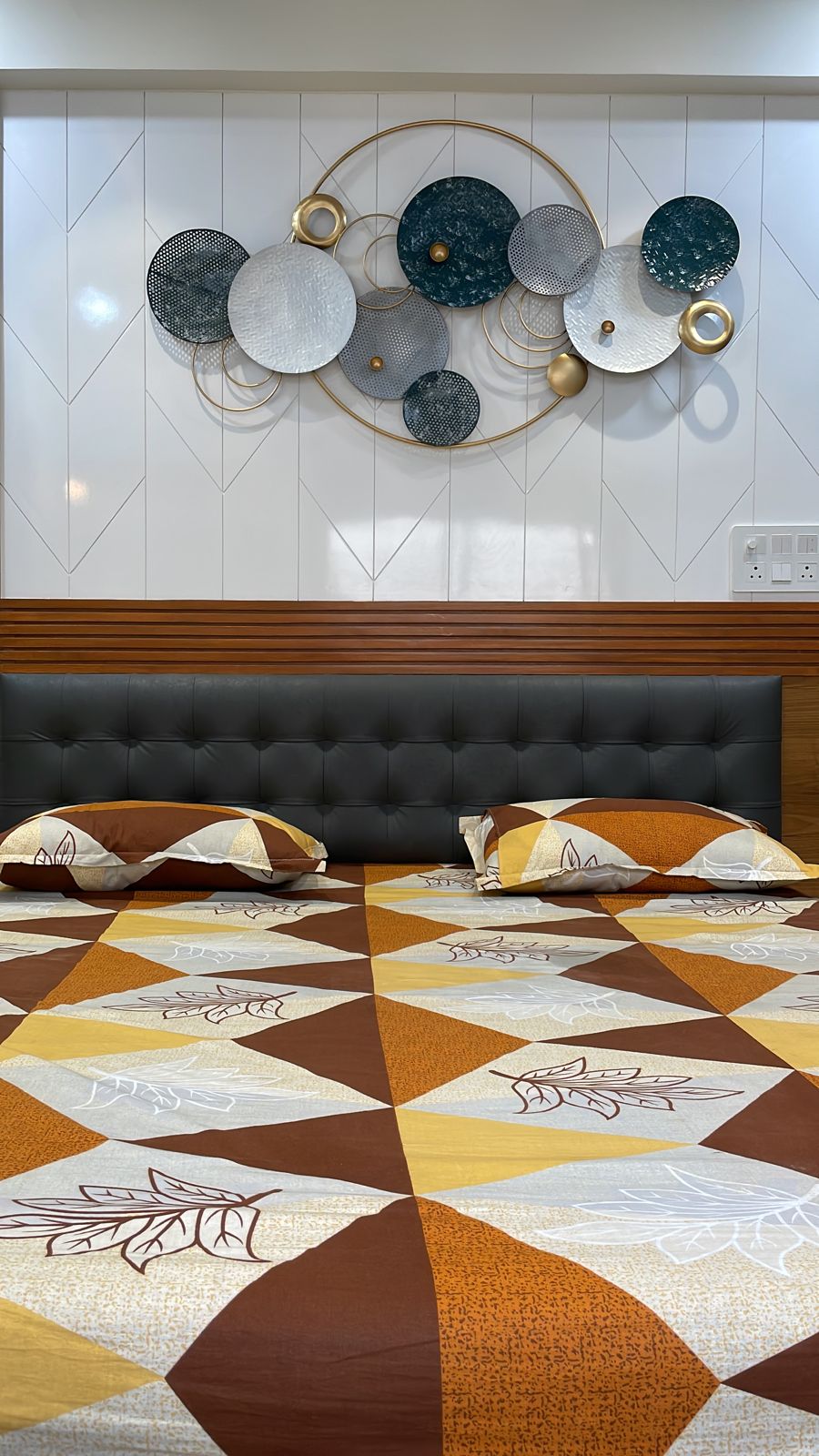 Rings Plates 54*30-V Home Decor