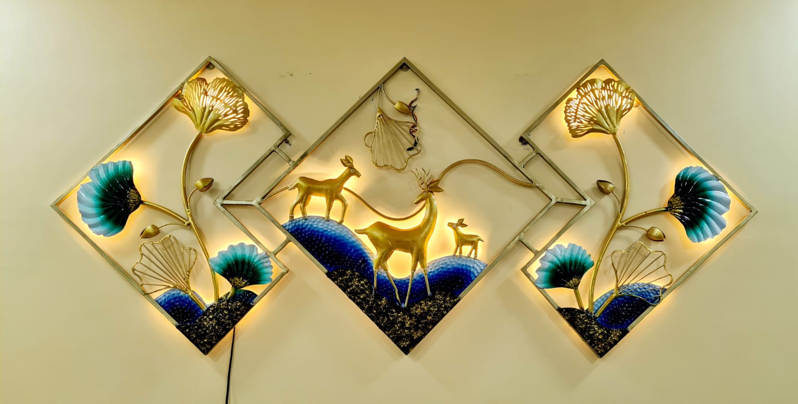 Deers Frame 78*34*2-V Home Decor