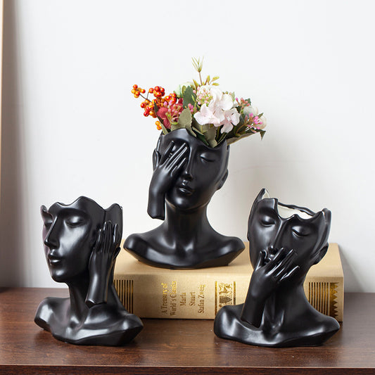 Nordic Ceramic Human Head Abstract Bust Vase