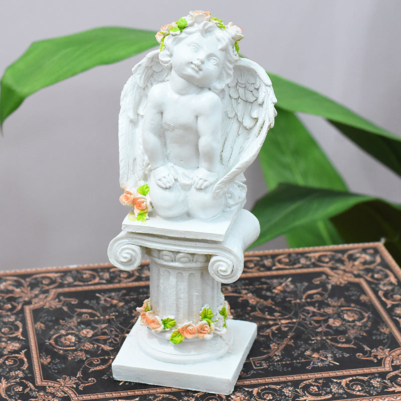 Angel resin decoration