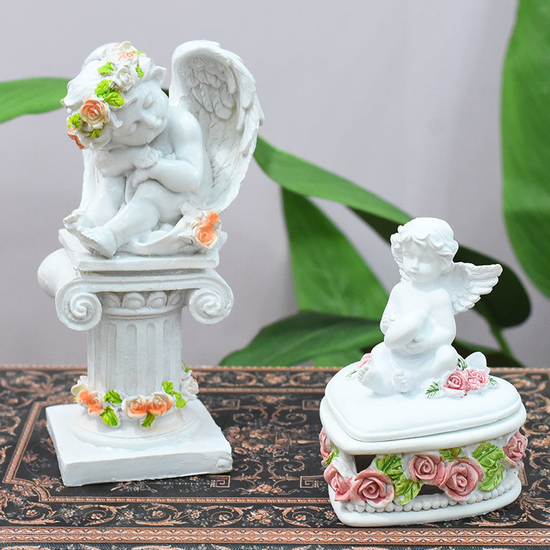 Angel resin decoration