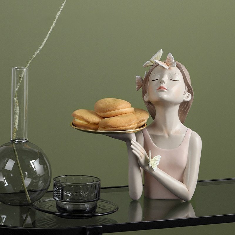 Looking up at the girl resin tray