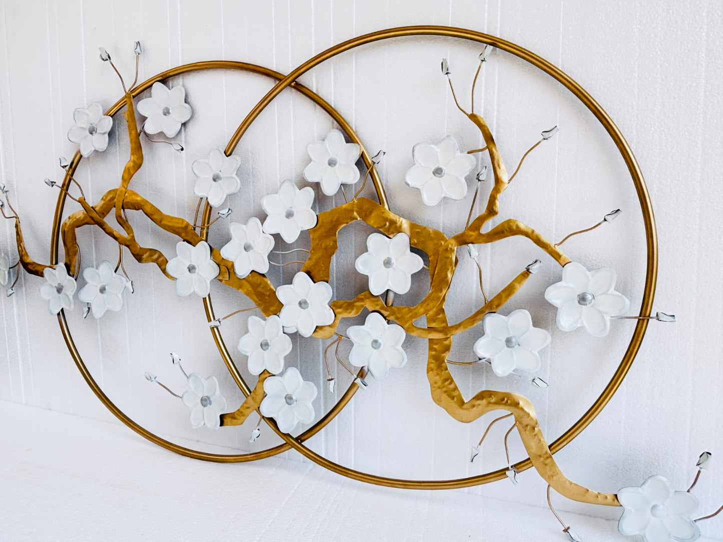 Metallic white flower Wall Hanging