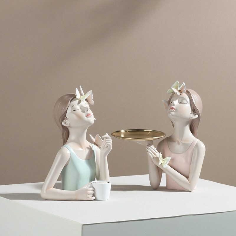Looking up at the girl resin tray