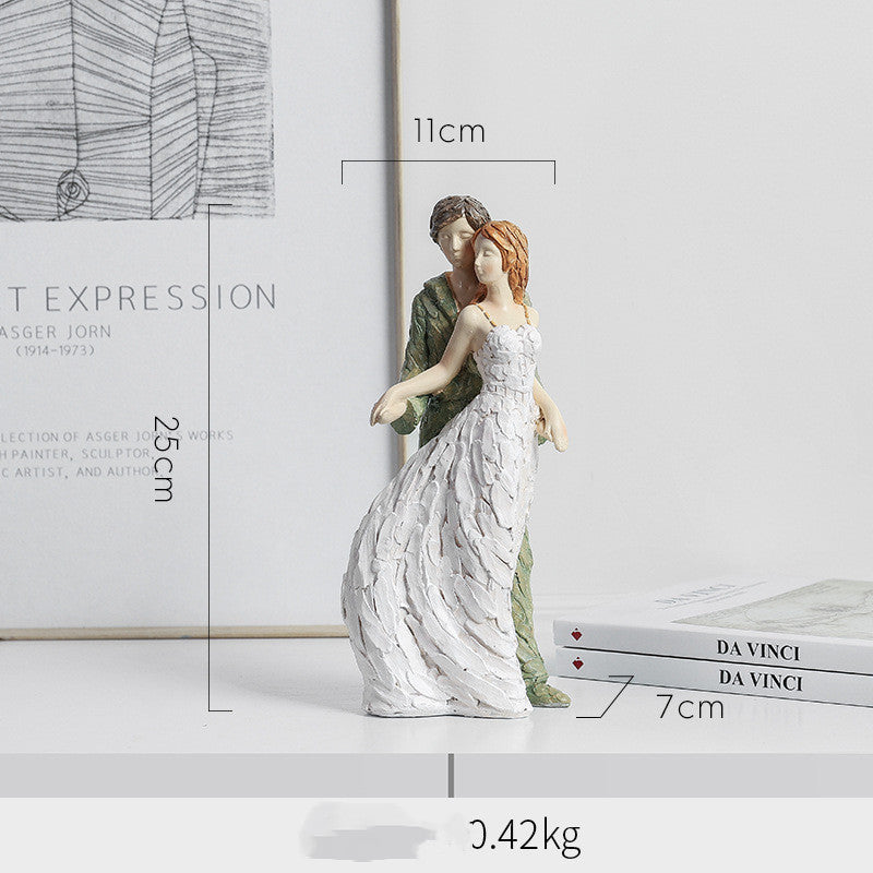 🎁 Couple Men And Women Resin Crafts Wedding Room Home Decoration Ornaments (100% off)