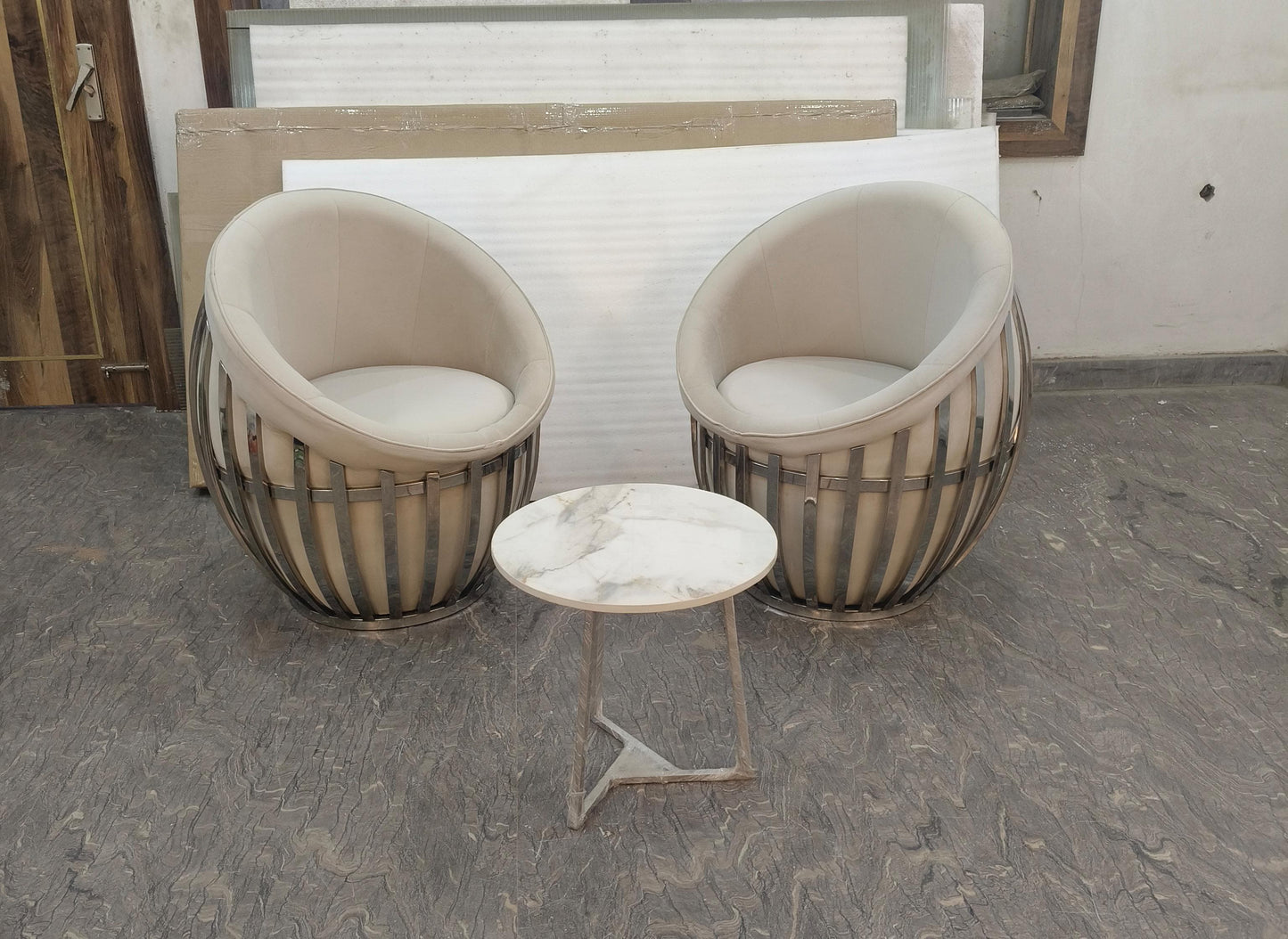 Two Lounge Armchair And One Table Set 27*27*34