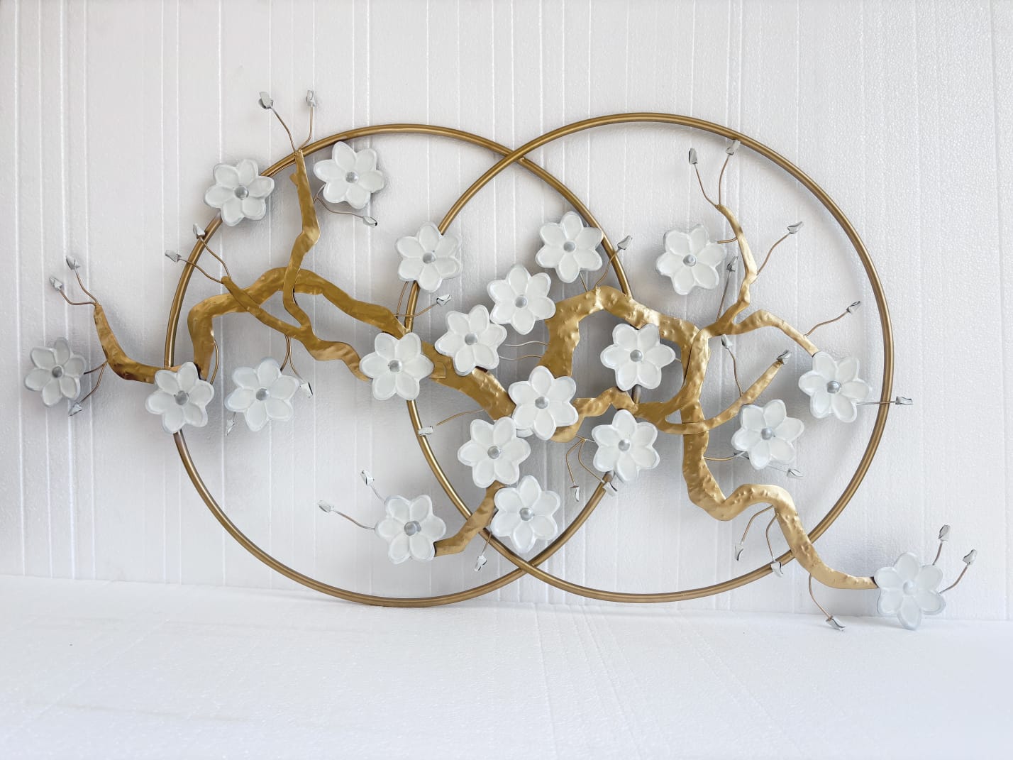 Metallic white flower Wall Hanging