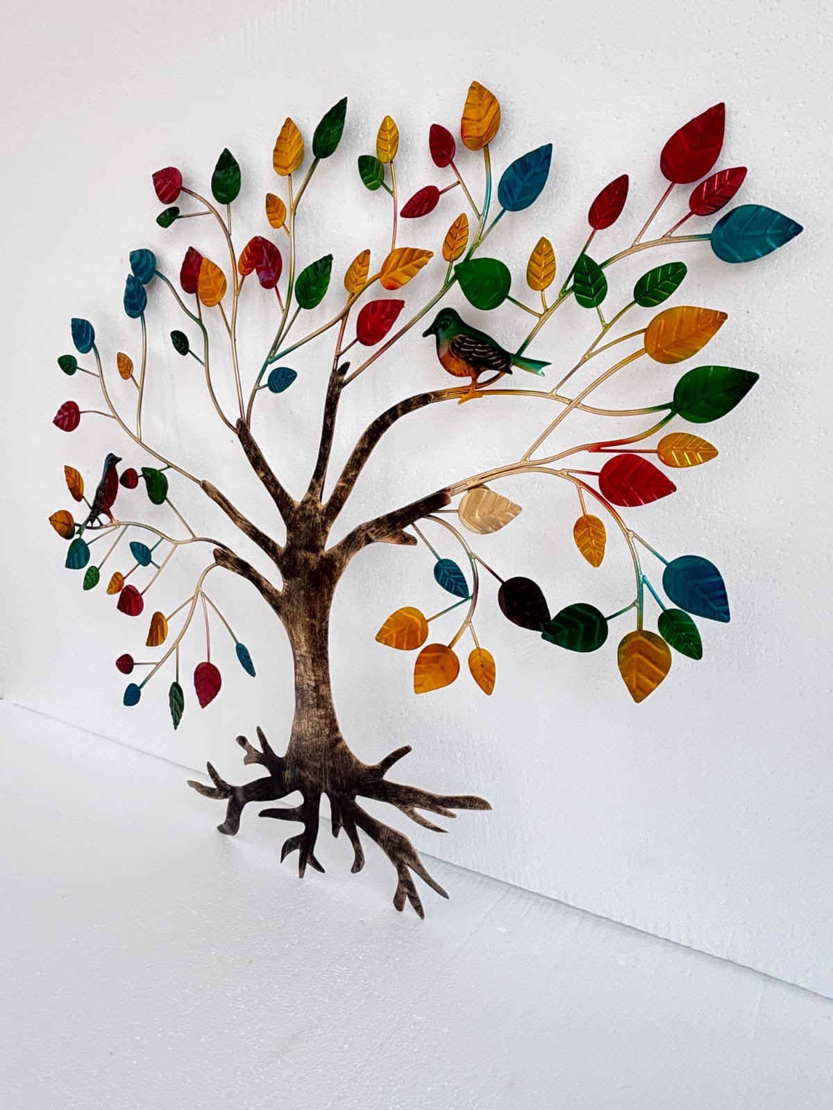 Decorative Metal birds tree Wall Accent