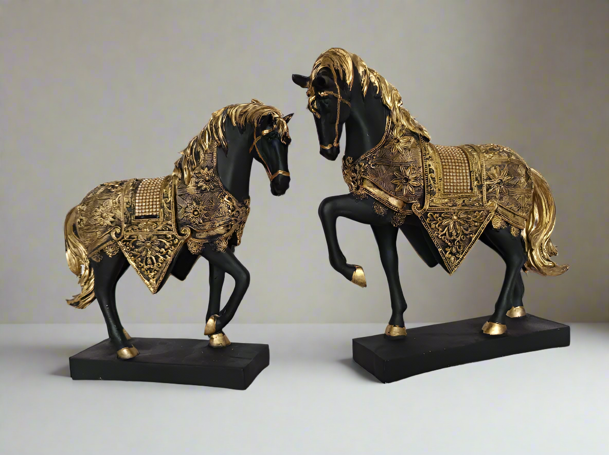 Standing horse set decor 5*4*10