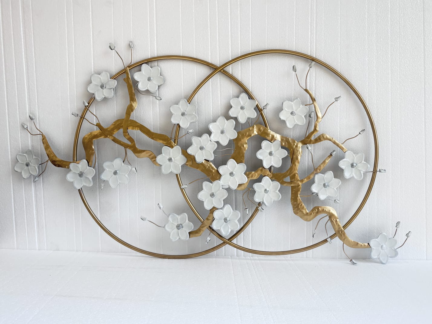 Metallic white flower Wall Hanging