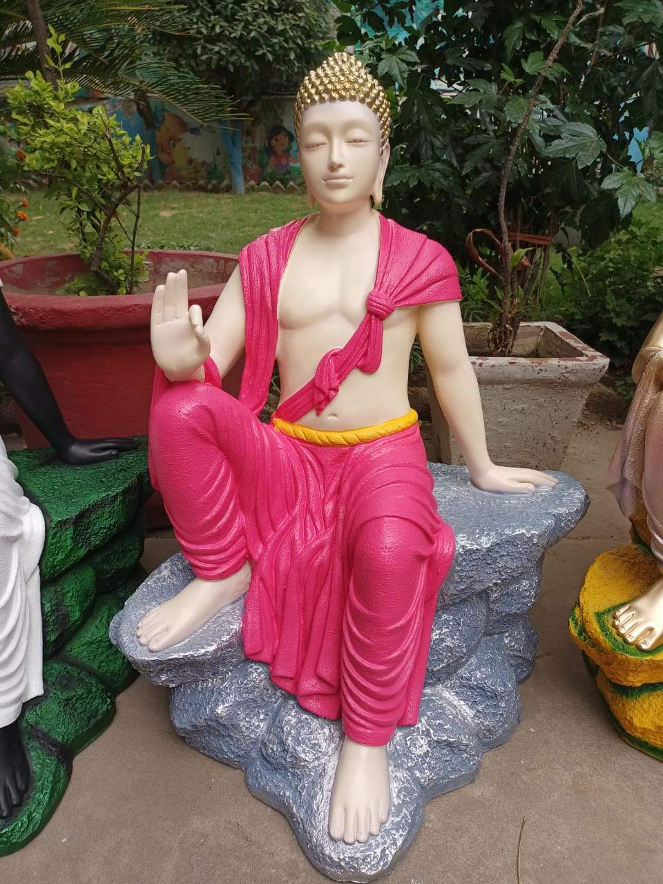 Pink Polyresin Buddha Statue 20*28
