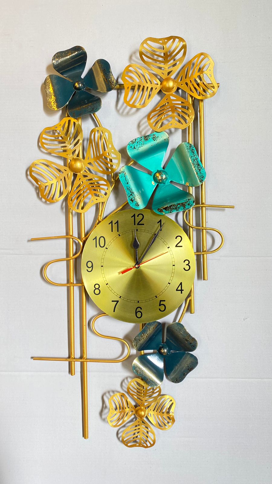 Rhombus Wall Clock 25*20