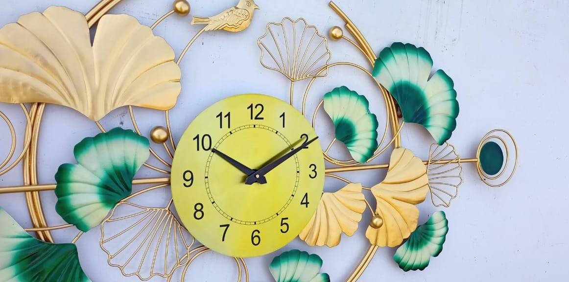 Golden Ginkgo Clock 48*2*22