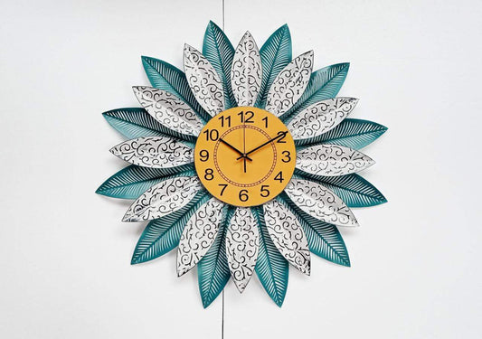 Cutting leaf wall Clock 30