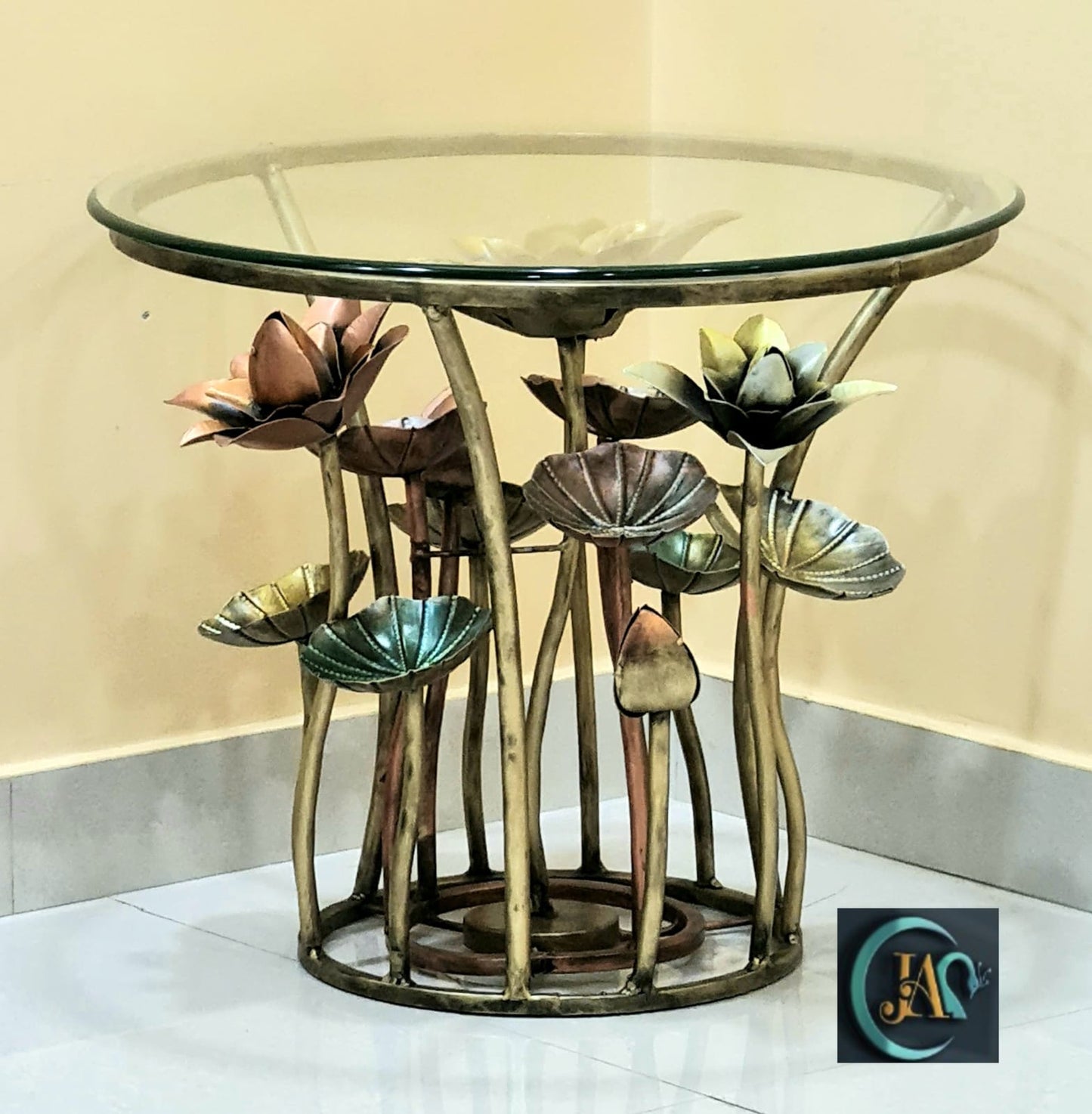 Lotus Center Table 21*23