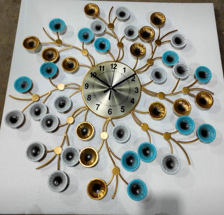 Golden Dial Round Flower Clock 26*26