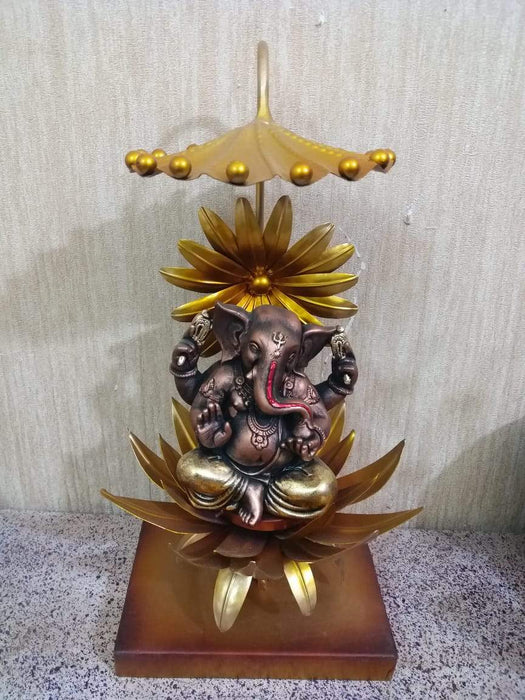 Ganesh sitting on lotus 18*8