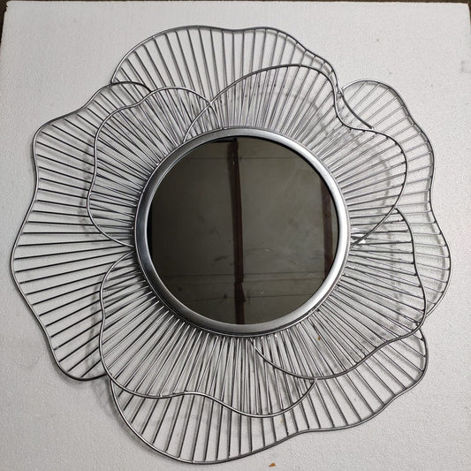 Thick Leaf Mirror 24*24