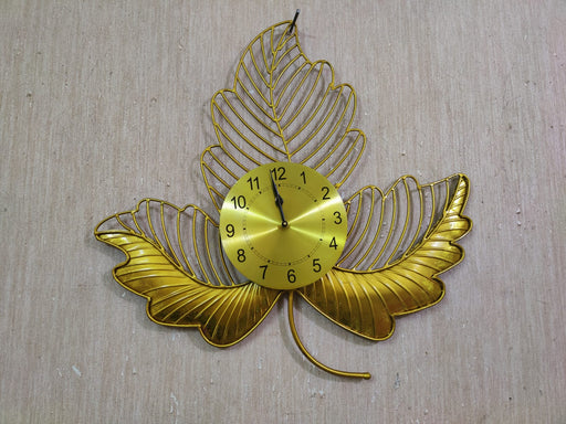 Maple Leaf Clock 30*30