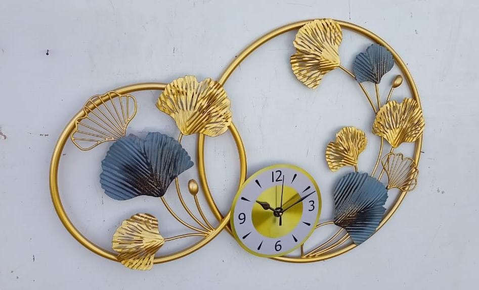 Ginkgo Ring Clock  20*30