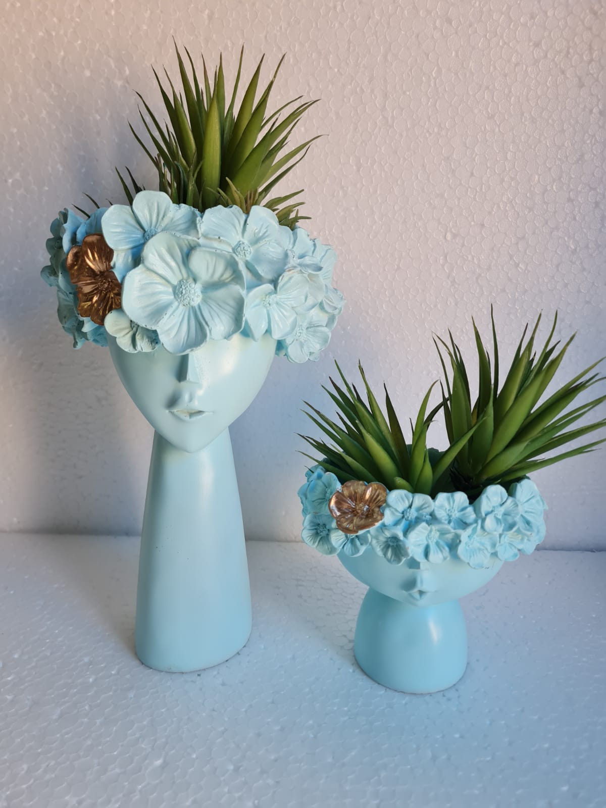 Polyresin Sky Blue Dolls  Planters 7*12