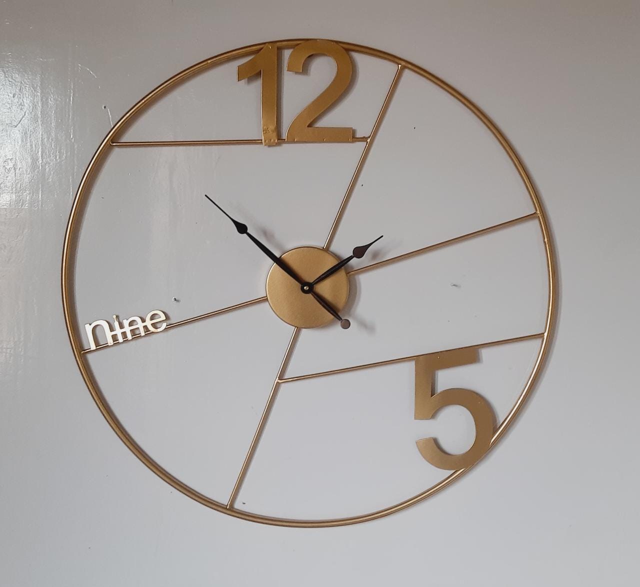 Unique Wall Clock 24*24